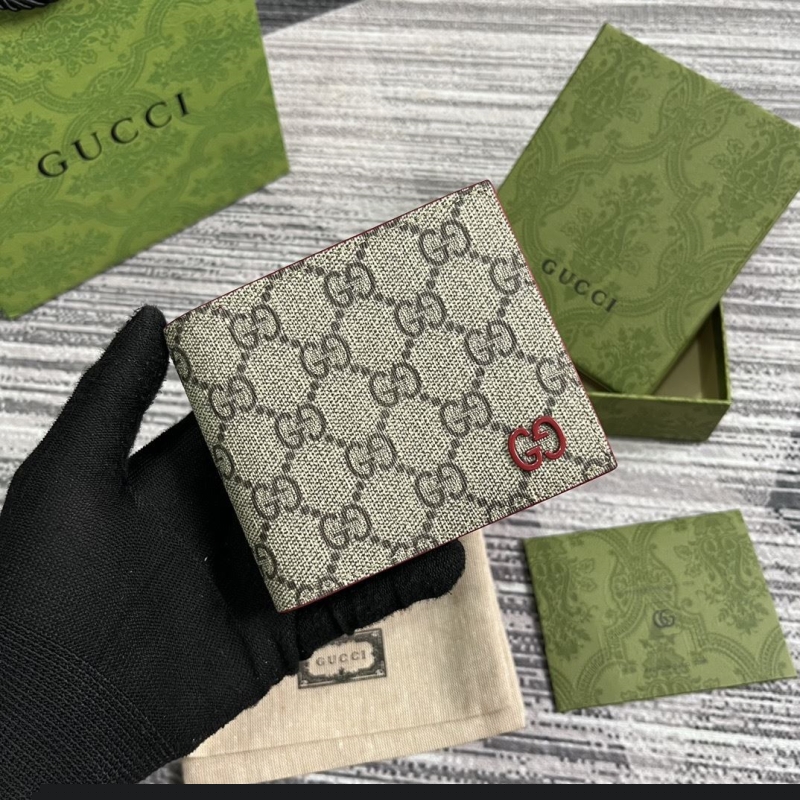 G*u*i wallets & purse